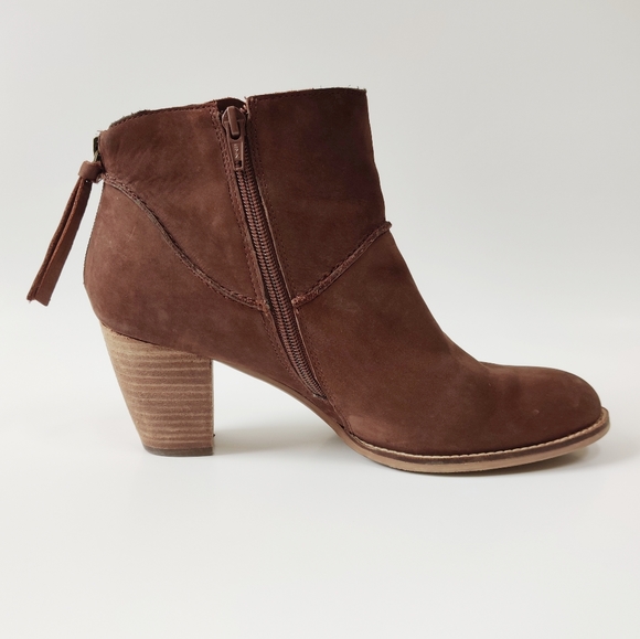 Crown Vintage Brown Leather Ankle Booties Size 10